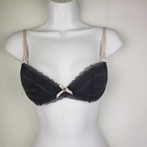 Victoria's secret Lined Plunge Bra 32C